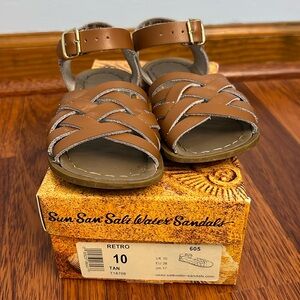 Sandals- Sun-San Salt Water Sandals RETRO size 10 Toddler in Tan